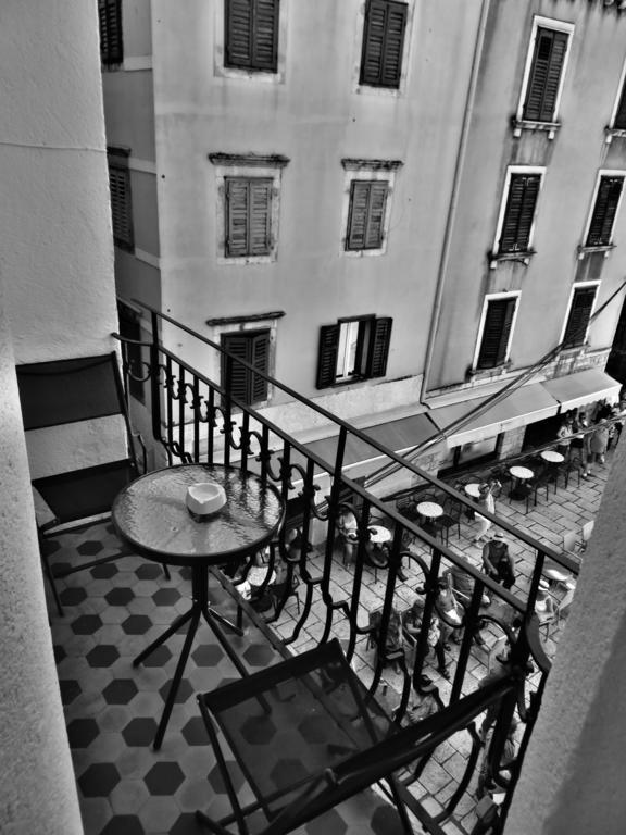 Apartments Cico Σίμπενικ Δωμάτιο φωτογραφία