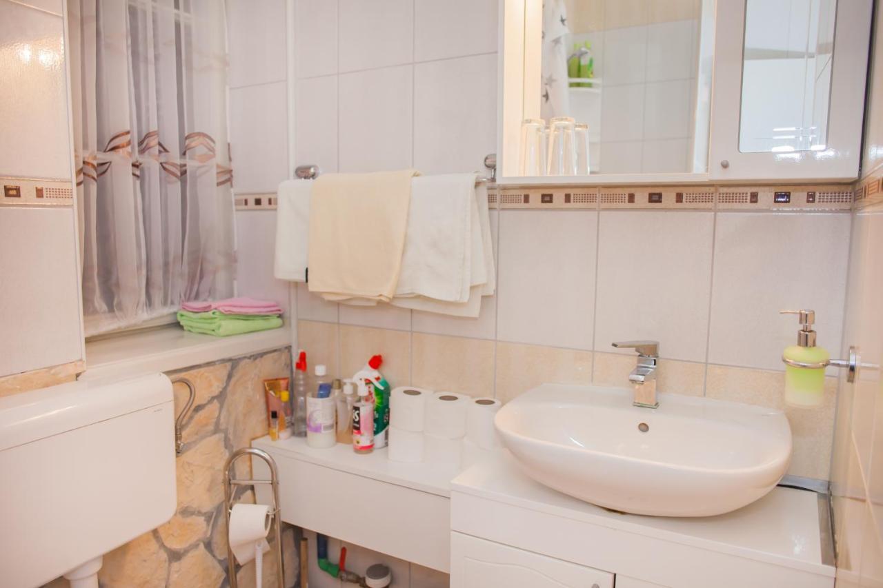 Apartments Cico Σίμπενικ Εξωτερικό φωτογραφία